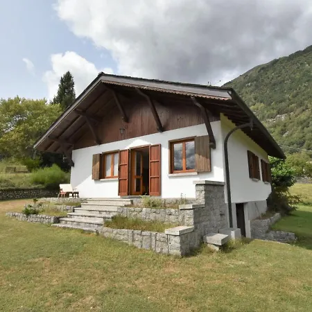 شاليه Elda By Interhome Poira di Dentro